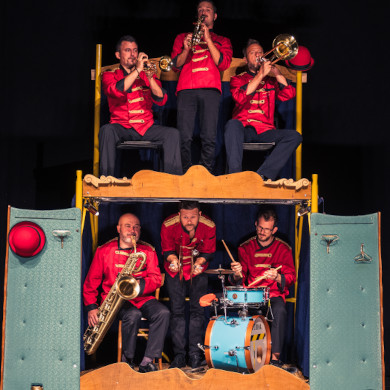 Locandina evento BANDA STORTA CIRCUS