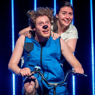 Locandina evento PELI. STORIA DELL'ORSO CHE NON LO ERA